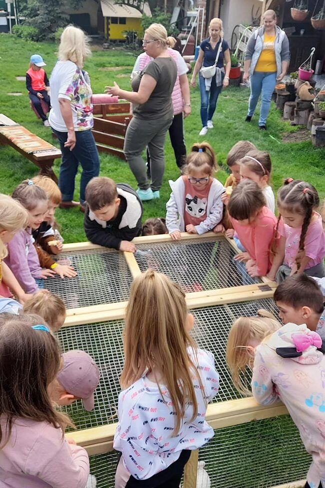 osztálykirándulás program állatsimogató Kisnána, Mátra